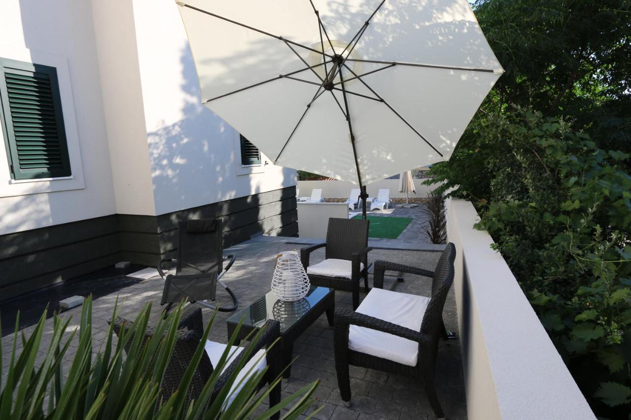 Mama House Villa نوفاليا المظهر الخارجي الصورة